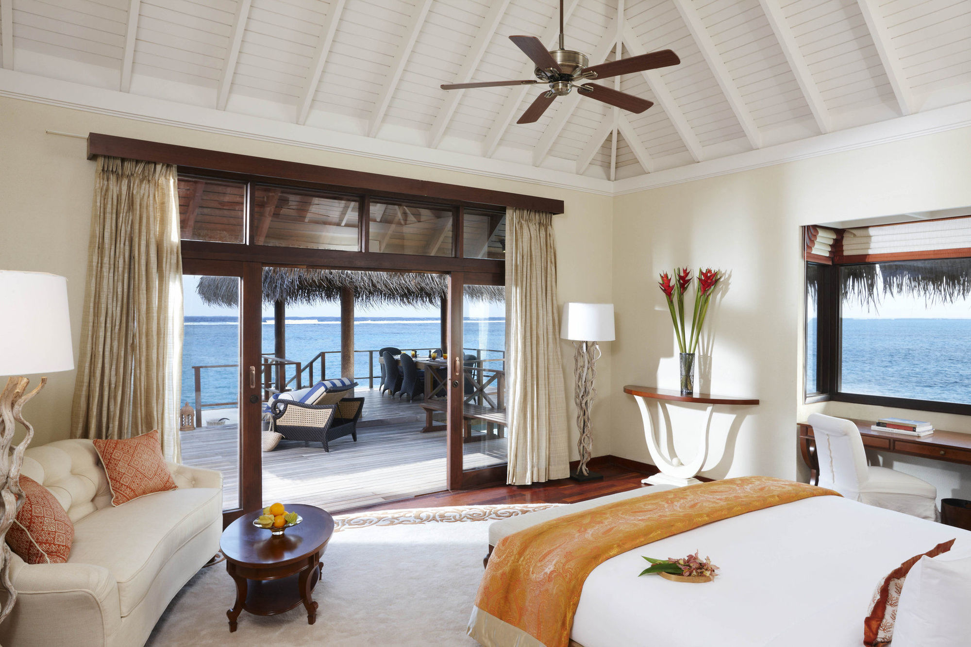 Taj Exotica Resort & Spa, Maldives Emboodhu Finolhu Room photo